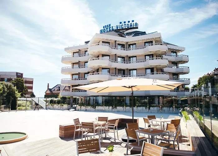维多利亚大酒店 4*